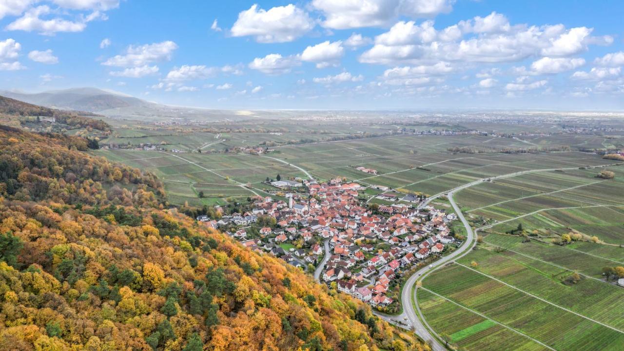 Winetime - Fuer 3 - Naehe Madenburg - Burg Landeck Appartement Eschbach  Buitenkant foto