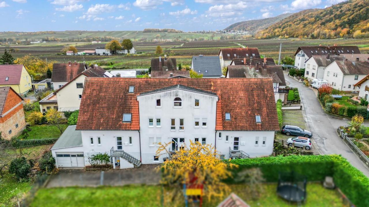 Winetime - Fuer 3 - Naehe Madenburg - Burg Landeck Appartement Eschbach  Buitenkant foto