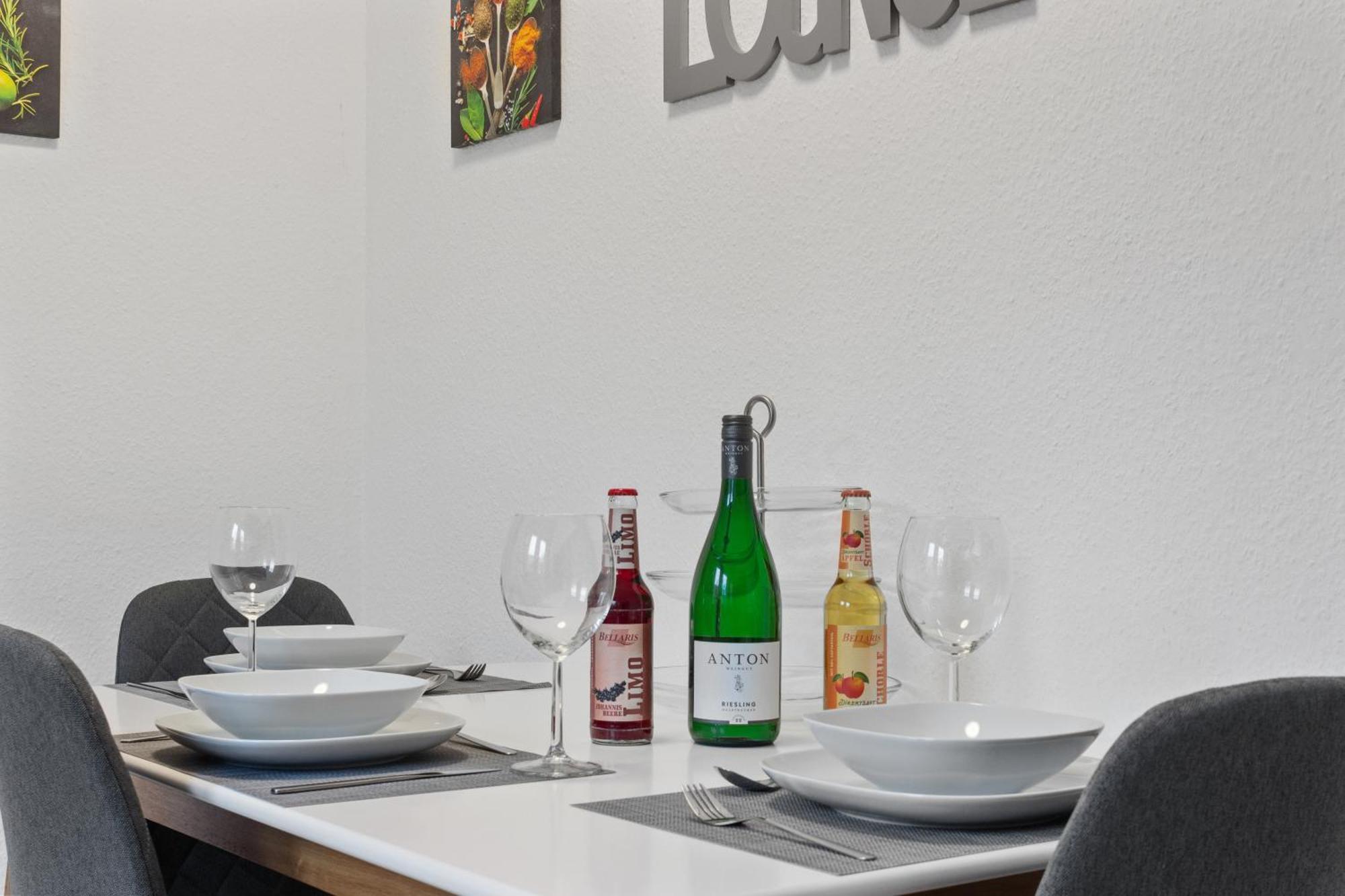 Winetime - Fuer 3 - Naehe Madenburg - Burg Landeck Appartement Eschbach  Buitenkant foto